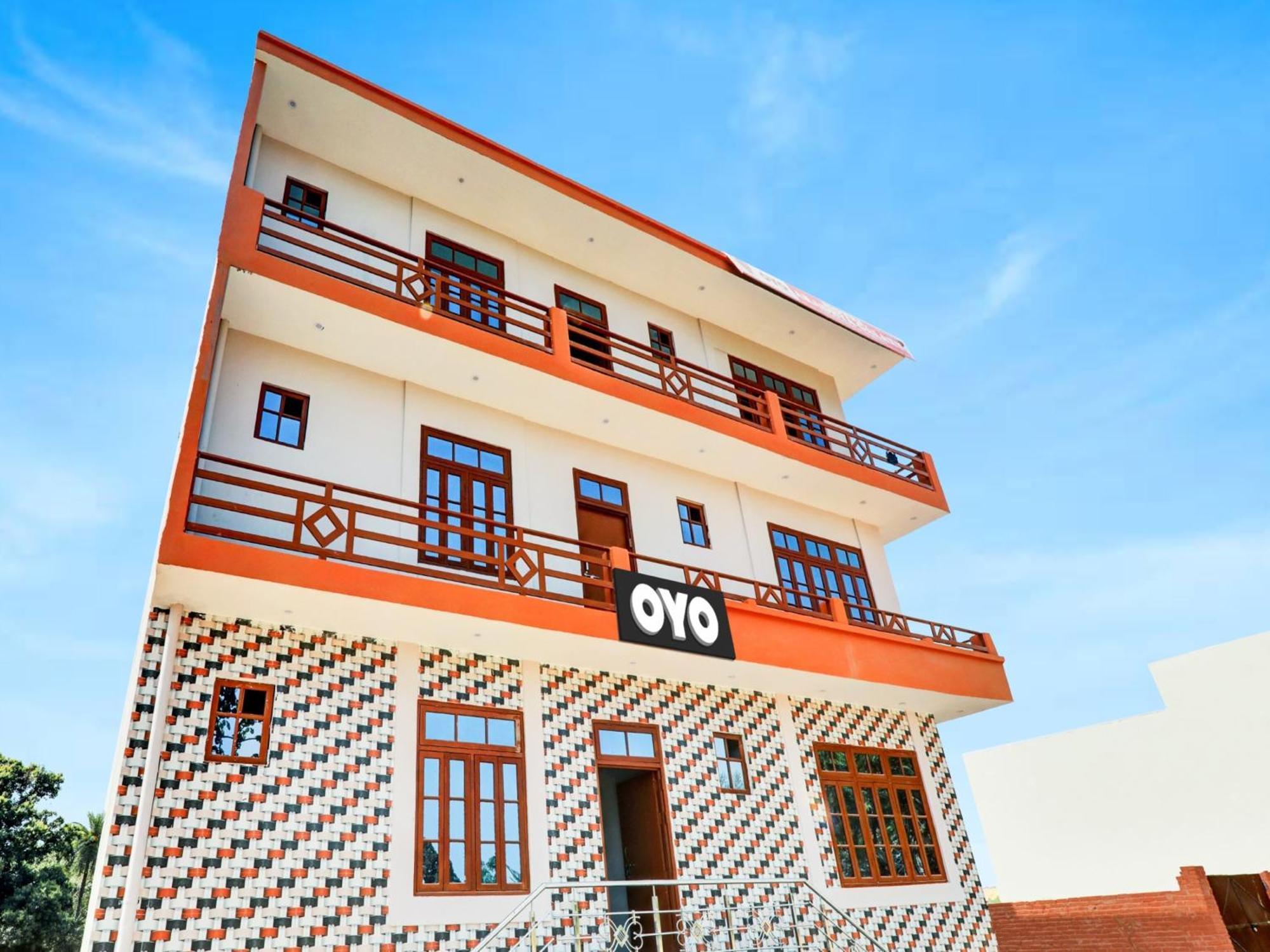 Hotel O Aradhya Galaxy Bhauli Eksteriør billede